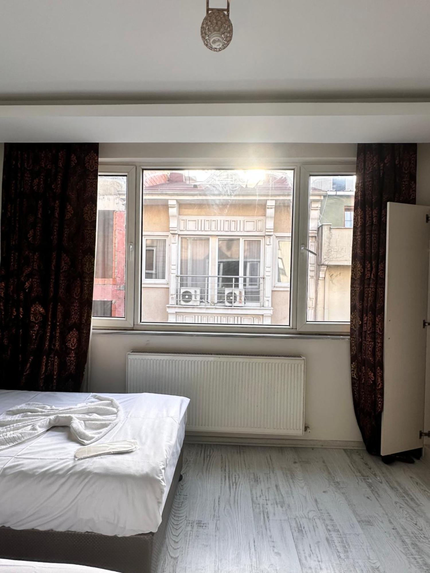 Centre Suites Taksim Istanboel Buitenkant foto