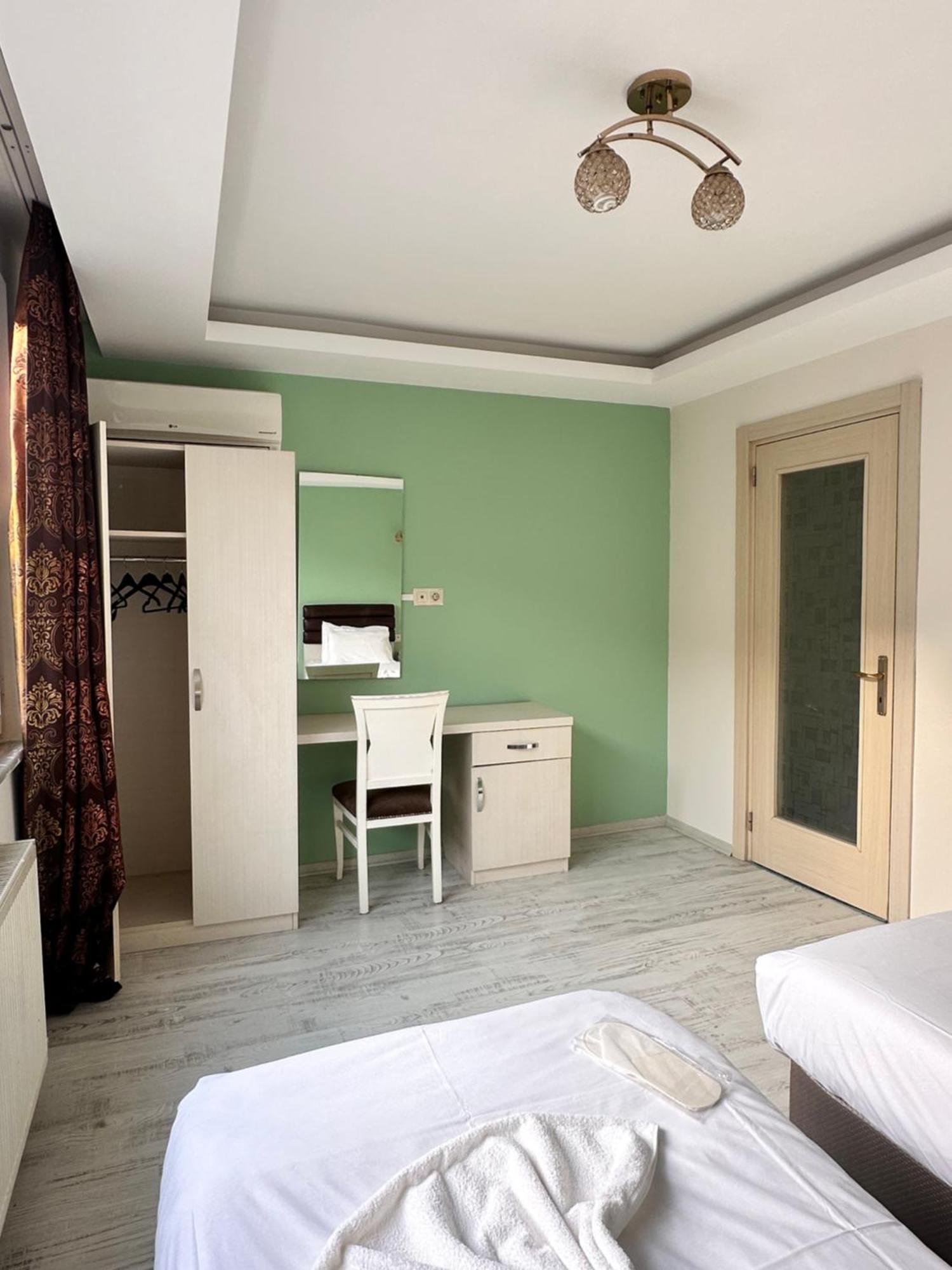Centre Suites Taksim Istanboel Buitenkant foto